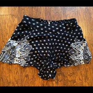 Free People summer light shorts size small